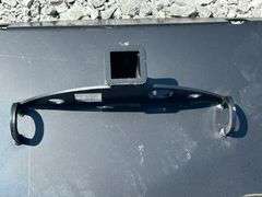 New Heavy Duty ½ Moon gusseted Skid Steer Receiver Hitch with Chain Hook Holders Attachment