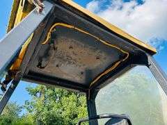 2005  CAT  953C  Crawler Loader