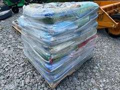 Pallet of Black Oil Sunflower Seed / Bird Feed