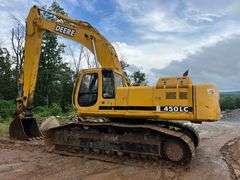 1998  John Deere  450LC  Hydraulic Excavator