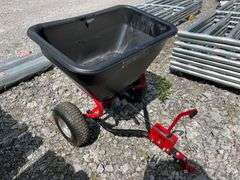 PRECISION Pull Type Spreader