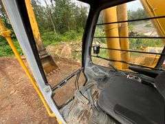 1998  John Deere  450LC  Hydraulic Excavator