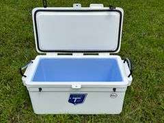 NEW ICEY-TEK 55 Qt. White Cooler