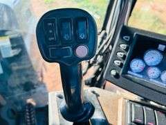 2017  GVM  Prowler E330  Spreader Truck