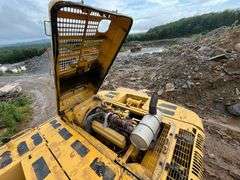1998  John Deere  450LC  Hydraulic Excavator