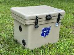 NEW ICEY-TEK 40 Qt. Tan Cooler