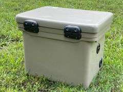 NEW ICEY-TEK 40 Qt. Tan Cooler