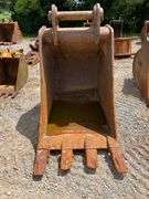 Geith 36" Excavator Bucket
