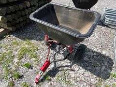NEW PRECISION Pull Type Spreader