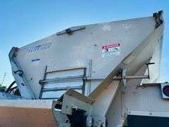 2017  GVM  Prowler E330  Spreader Truck