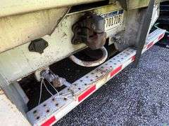 2017  STOUGHTON  S/A  28’  Van Trailer