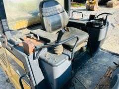 2005  CAT  953C  Crawler Loader