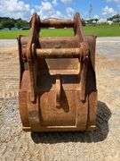 Geith 36" Excavator Bucket