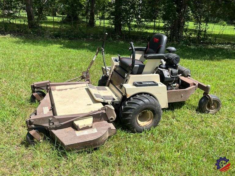 GRASSHOPPER  60” Zero-Turn / Front Mount Lawn Mower
