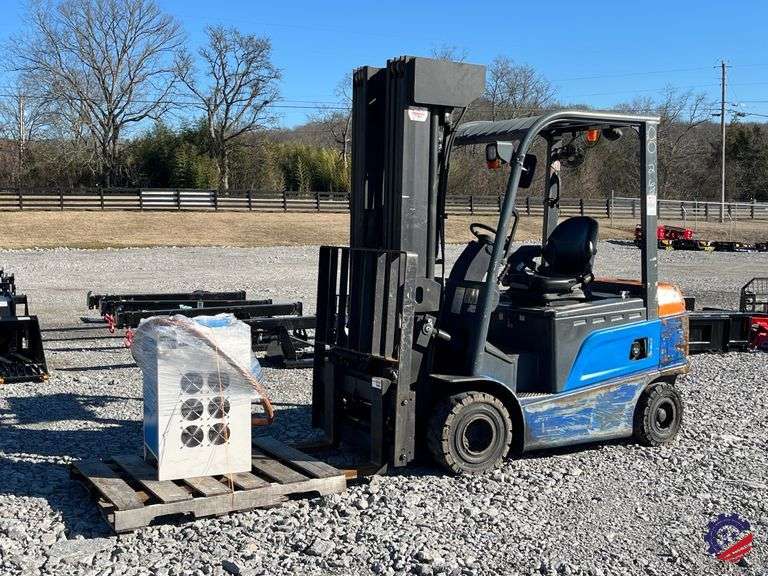 BYD ECB27C Electric Counterbalanced Forklift