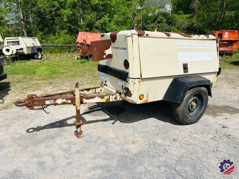 Ingersoll-Rand P185WJD Towable Air Compressor