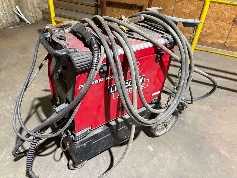 Lincoln Electric Power Wave C300 Multiprocess Welder, Serial U1130204818