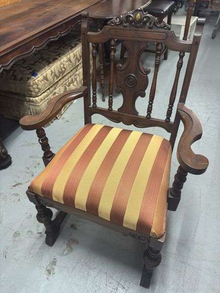 Antique victorian chair