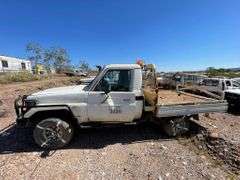 2002 Toyota Landcruiser HZJ79R Utility