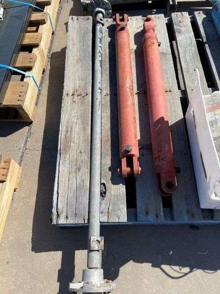 Electric Fencing Equipment, Trailer Axle and Hydraulic Rams