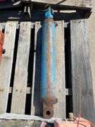 Electric Fencing Equipment, Trailer Axle and Hydraulic Rams