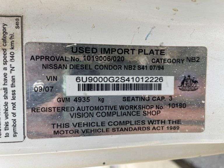 1994 Nissan Condor Tip Truck