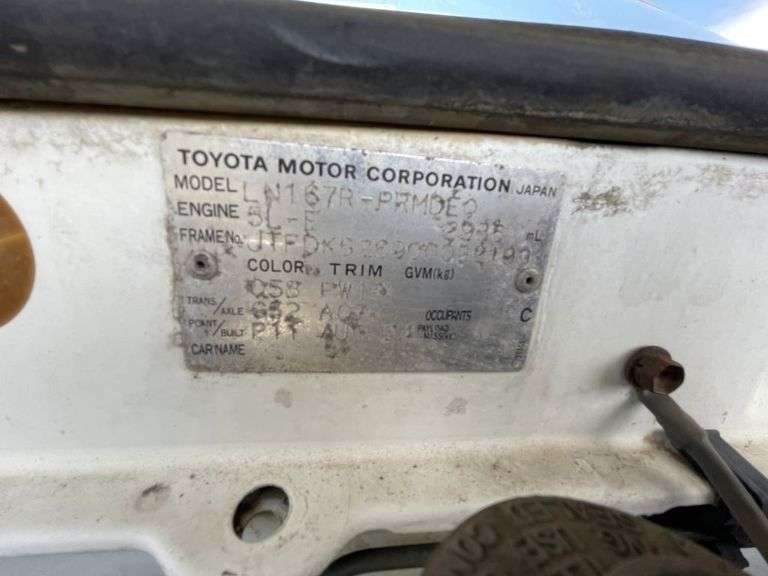 2004 Toyota Hilux LN167R Crew Cab Utility