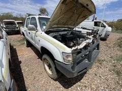 2004 Toyota Hilux LN167R Crew Cab Utility