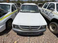 2004 Toyota Hilux LN147R Crew Cab