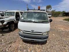 2007 Toyota Hiace 200 Van