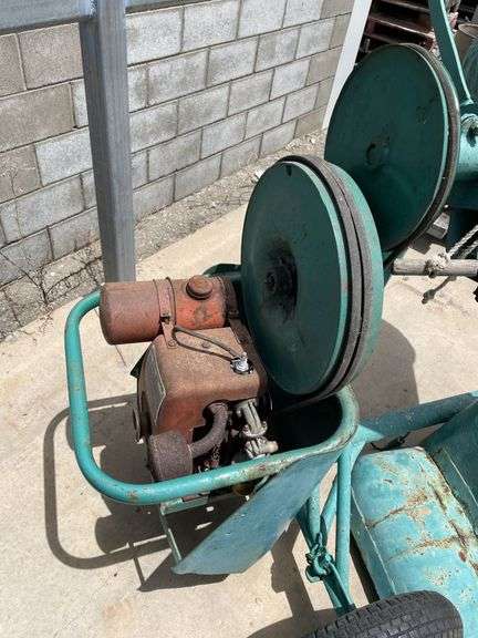 Aqua Petrol Cement Mixer