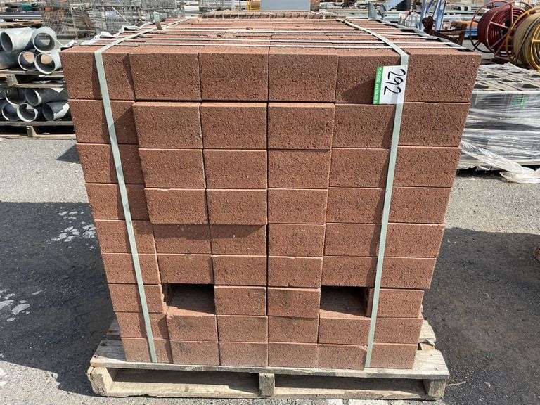 Pallet Textured Bricks