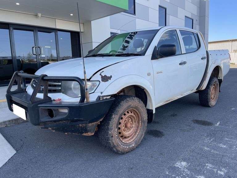 2011 Mitsubishi Triton MN GLX Dual Cab