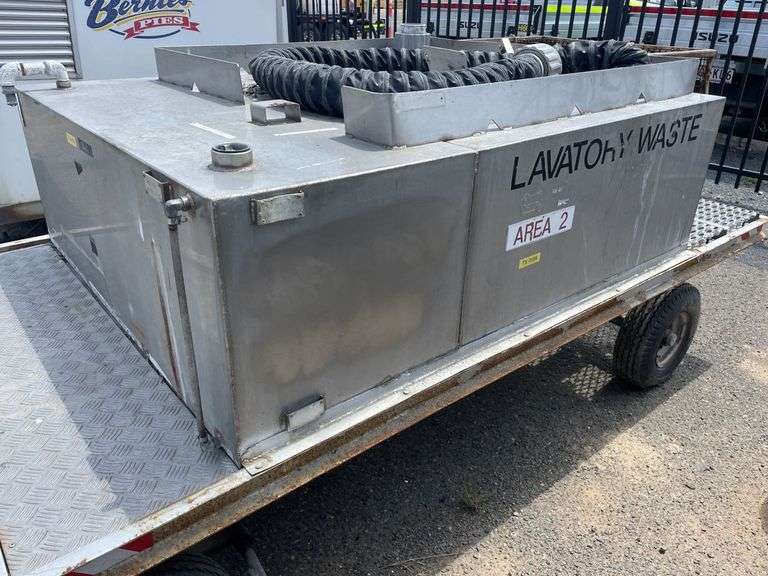 Flat Bed Pulley Trailer 2700x1500mm inc Tank