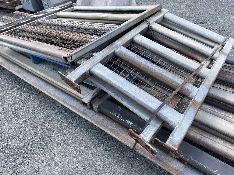 Yard Panels & Gates