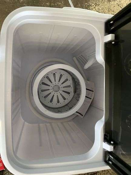 Unused Devanti Portable PWM-S-46-BK 4.6kg Washing Machine