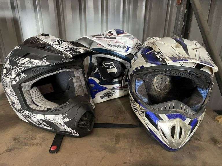 3x Full Face Motorbike Helmets