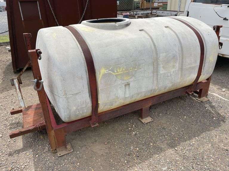 2000L Tank inc Frame