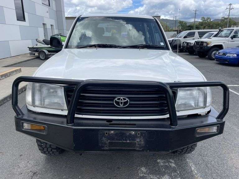 2000 Toyota Landcruiser 100 Series 4x4 Wagon