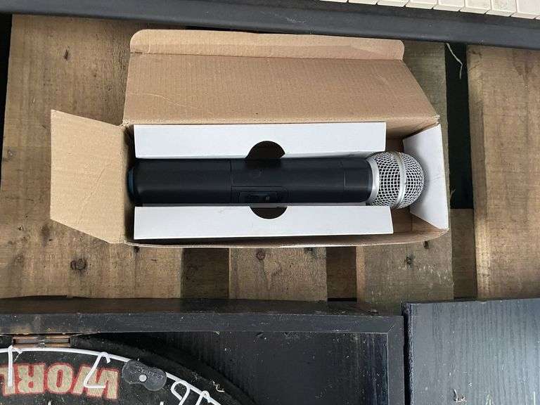 Pallet inc Dart Board, 2x Microphones and Electrical Keyboard