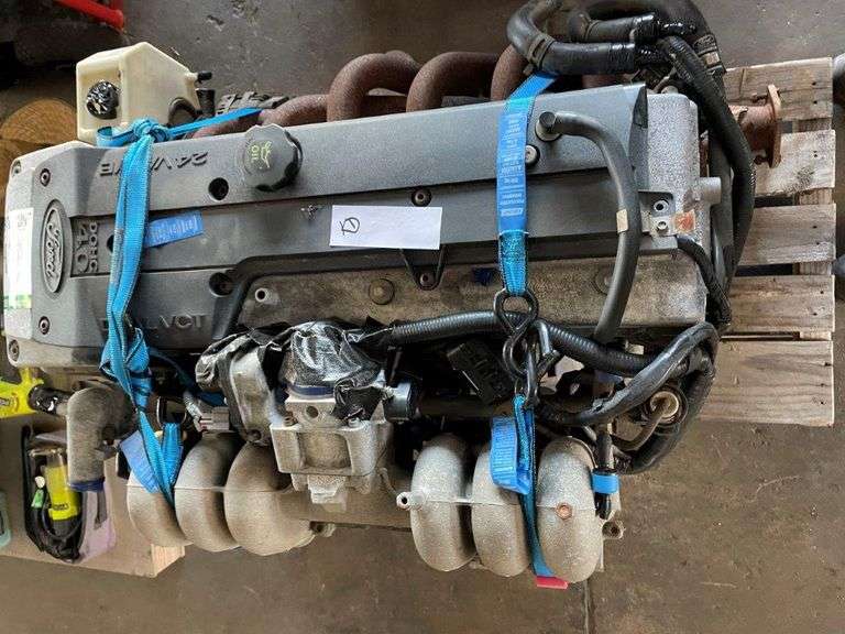 24 Valve 6 Cylinder Ford Engine - approx 75000km