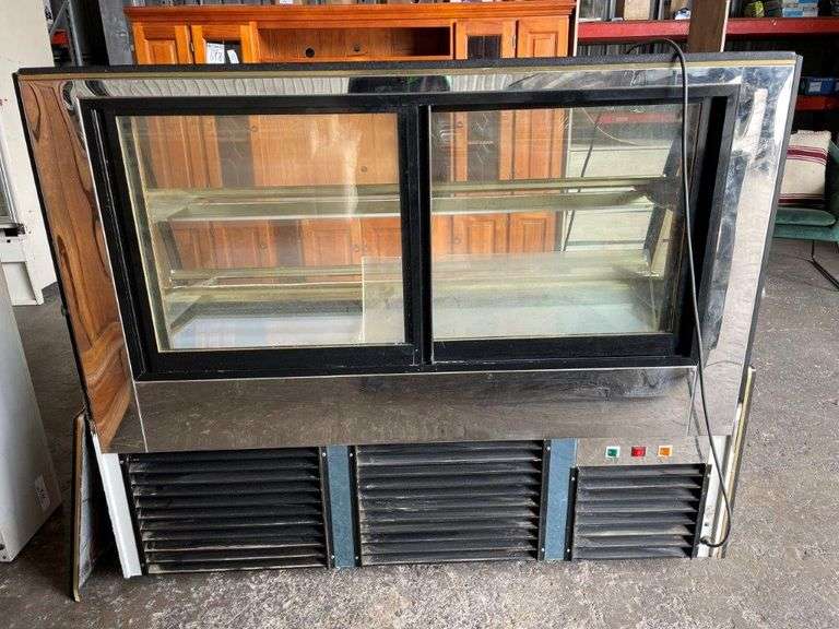 Cake Display Unit