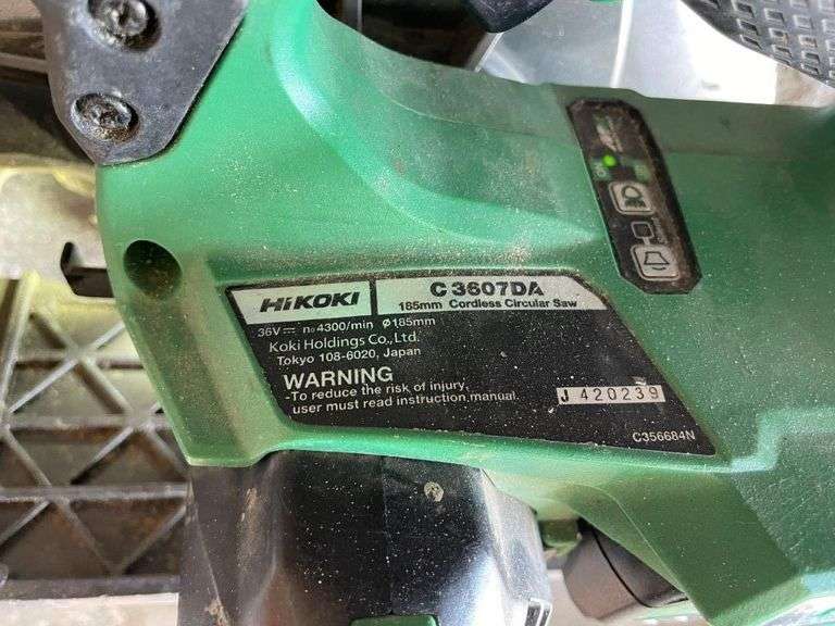 Cordless Hiloki C3607DA 185mm Circular Saw, Battery & Charger