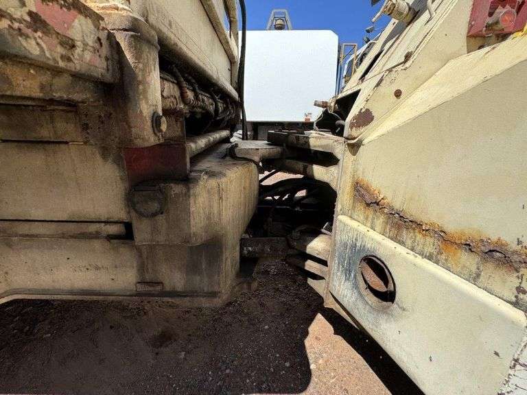 Multimec NT100 Fuel Truck