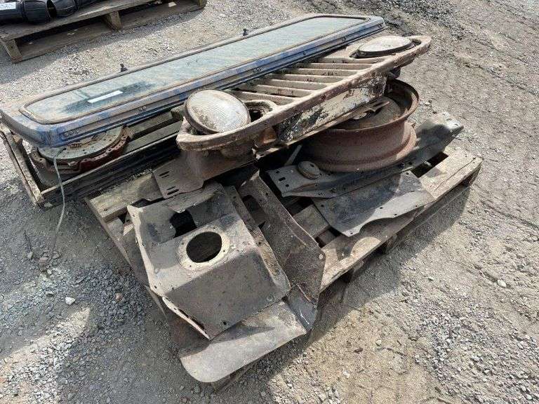 Pallet Jeep CJ 5&7 Parts