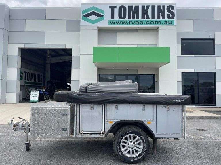 2015 Roof Top Tent Camper Trailer