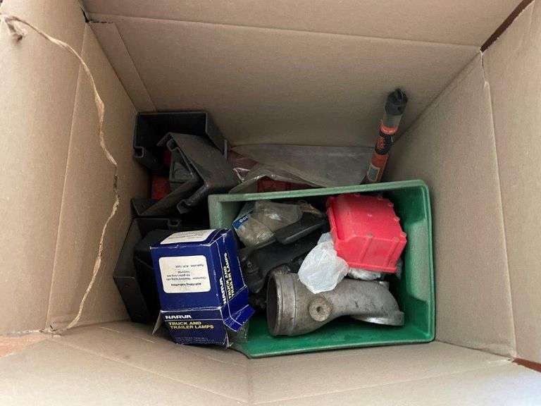 3x Pallets Vehicle Parts, Signet Strapping, Baskets, Filters etc