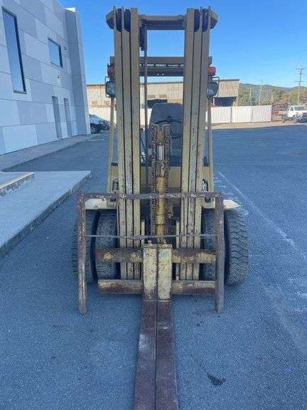 Komatsu FG25-8 Forklift