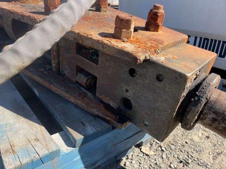 Hydraulic Rock Breaker