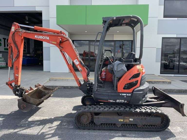Kubota U25 Track Excavator